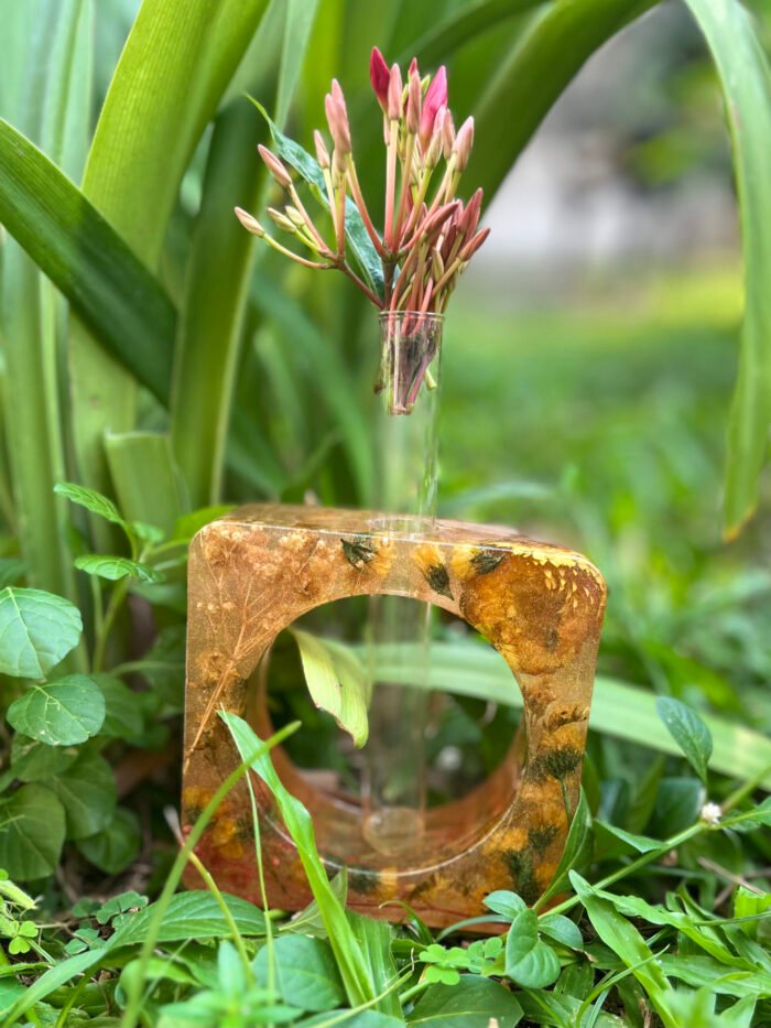 Misa Hollow Cornus Vase- Golden Yellow, Dried Natural Flowers