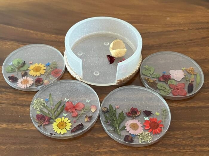 Misa Allium Coasters- Silver-  Set of 4 with Holder - Image 5