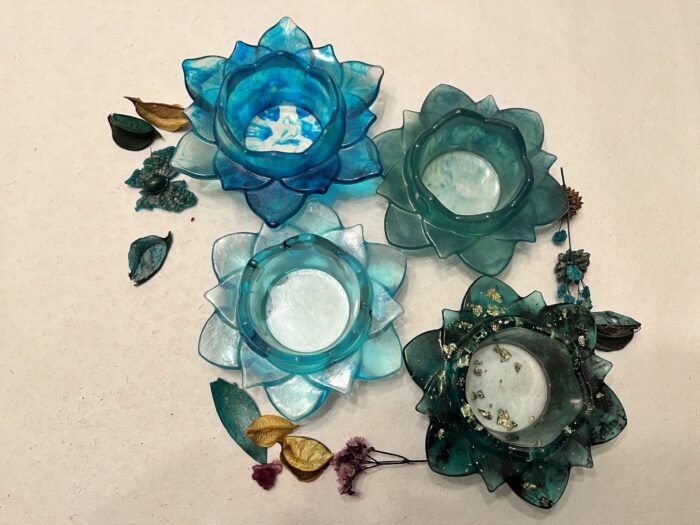 Misa Lotus Allure T-lite Candle Rest (Small)- Azure blue - Image 2