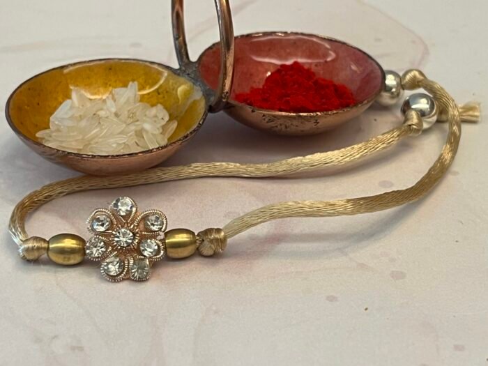 Misa White & Gold Floral Rakhi