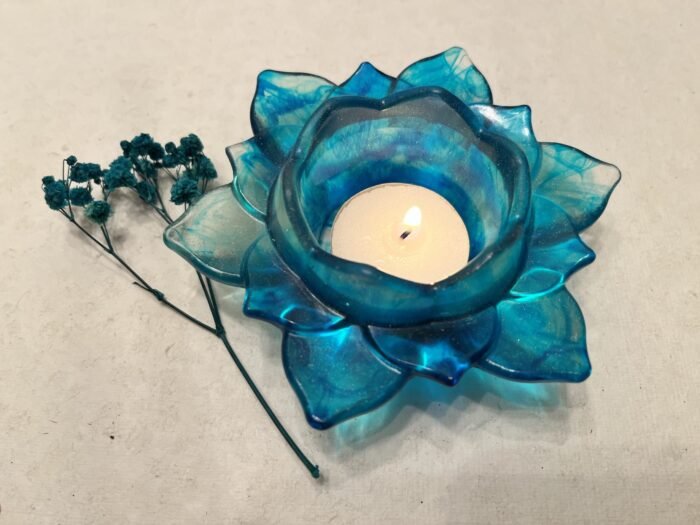 Misa Lotus Allure T-lite Candle Rest (Small)- Azure blue