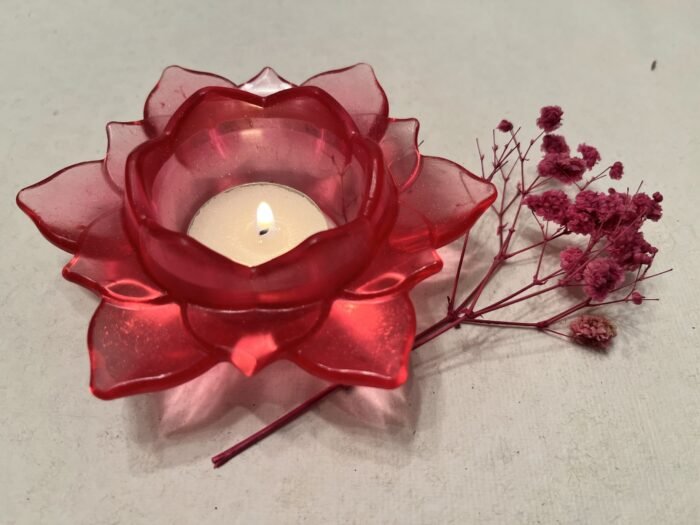 Misa Lotus Allure T-lite Candle Rest (Small)- Fuscia pink