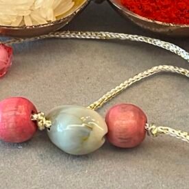 Misa Beaded Shell Rakhi 5 IMG 4571 Original scaled 1