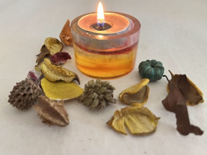 Misa Allium T-lite Candle Rest (Small)- Red & Orange