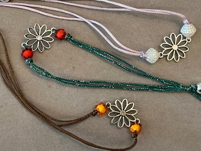 Misa Silver Floral Rakhi - Image 2