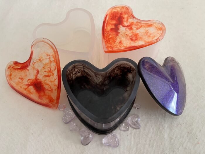 Misa Groovy Heart Trinket Box- Mulberry violet - Image 3