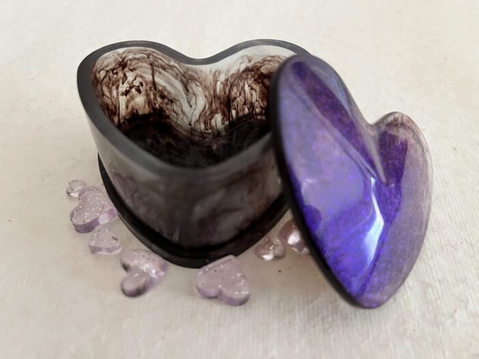 Misa Groovy Heart Trinket Box- Mulberry violet