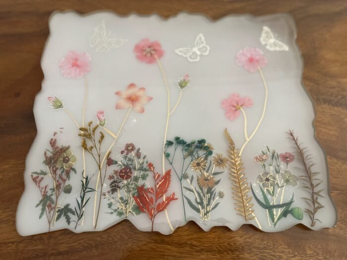Misa Emerald Nest Place Tray- Opaque White with Flowers - Image 5