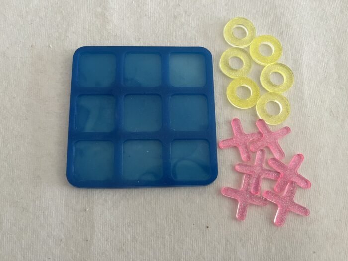 Misa Tic-Tac-Toe- Royal Blue, Glittery Pink & Yellow - Image 2
