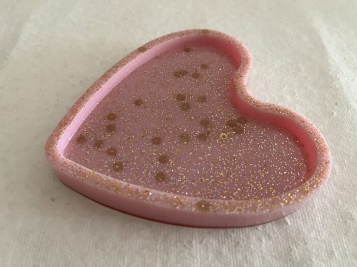 Misa Groovy Heart Trinket Dish- Pink with sparkles - Image 2