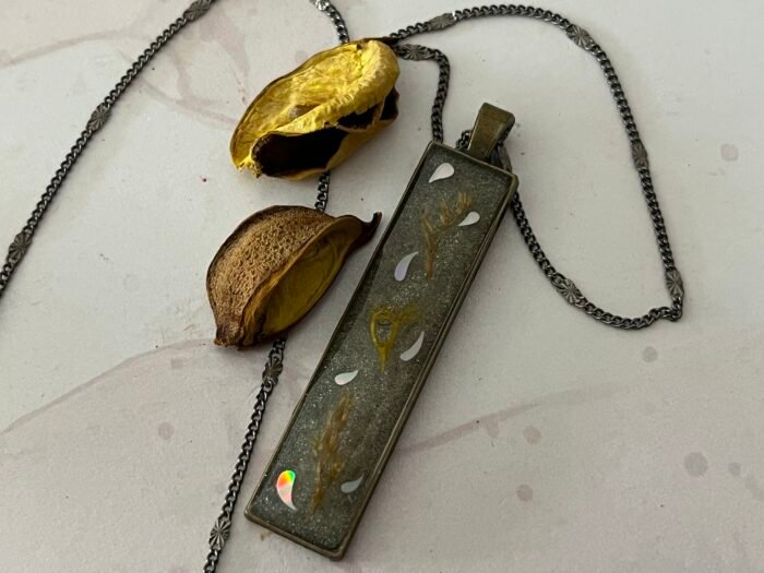Necklace- Misa Emerald Pendant with Antique Silver Chain- Silver, Dried Natural Stems, Holographic design