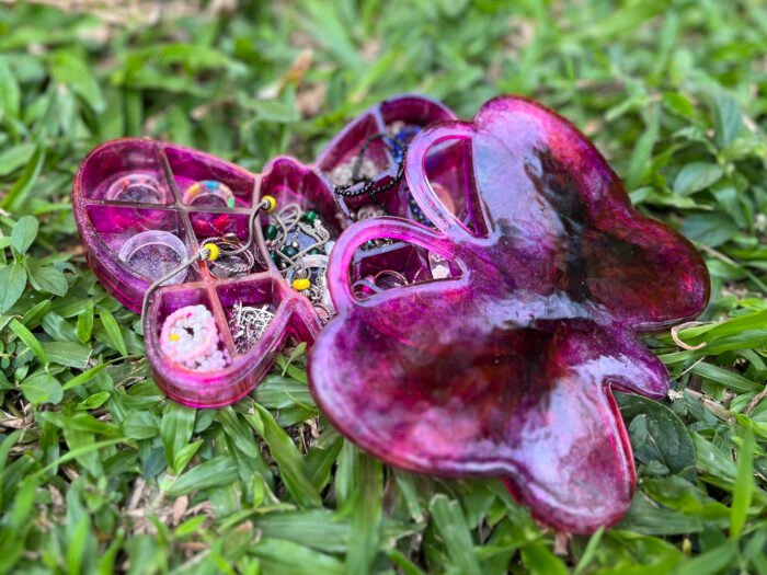 Misa Butterfly Trinket Box- Shimmery shades of Pink - Image 2