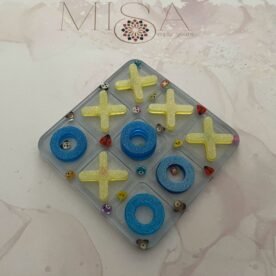 Misa Tic-Tac-Toe- Transparent base, Yellow 'X', Blue 'O' 5 UN06 IMG 0756 scaled 1