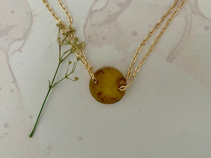 Necklace- Misa Allium Resin Pendant- Transparent Gold - Image 2