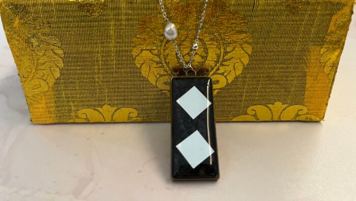 Necklace- Misa Emerald Pendant with Silver Pearl Chain- Black base, Mirror - Image 2