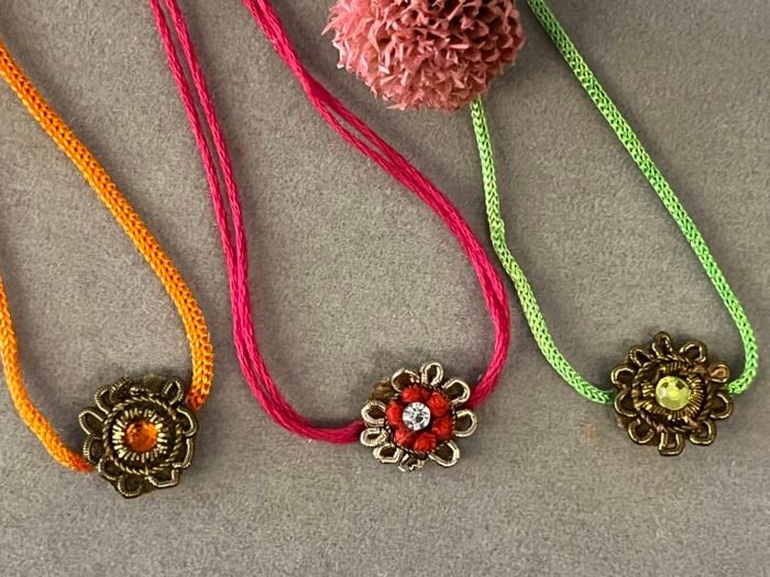Misa Zardozi Phool Rakhi