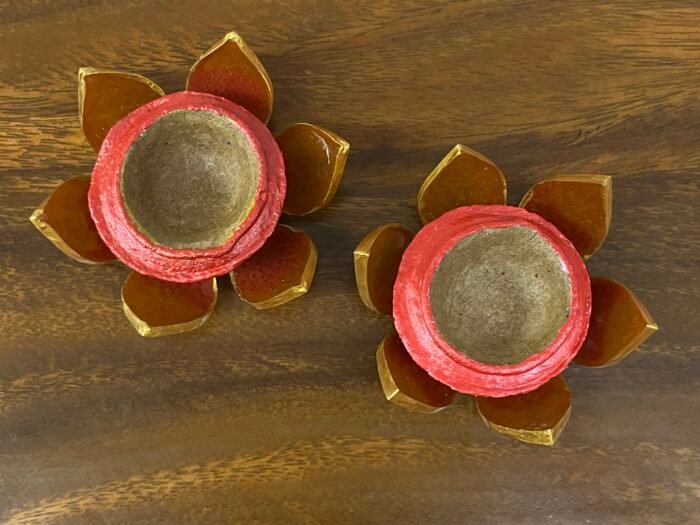 Misa T-lite & Diya Holder-Red & Gold - Image 2