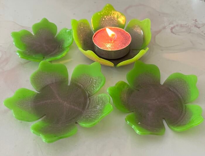 Misa T-lite & Diya Holder- Green & Purple - Image 2