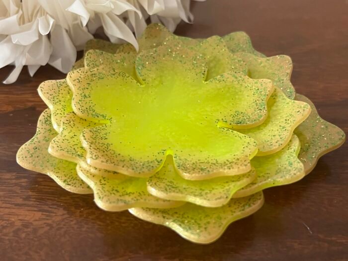 Misa T-lite & Diya Holder- Yellow, Green & Gold - Image 3