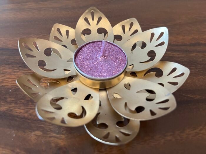 Misa Carved Lotus T-lite Holder - Image 2
