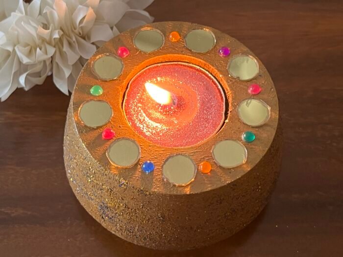 Misa Round Tapered Wooden T-lite Holder Gold with Mirrors