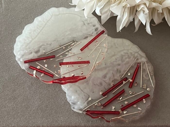 Misa Allium Agate Coasters/T-Lite Holder- Pearl White, Red & Silver Rods - Image 2