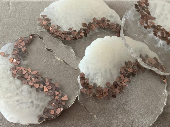 Misa Allium Agate Coasters/T-Lite Holder- Pearl White, Bronze bits