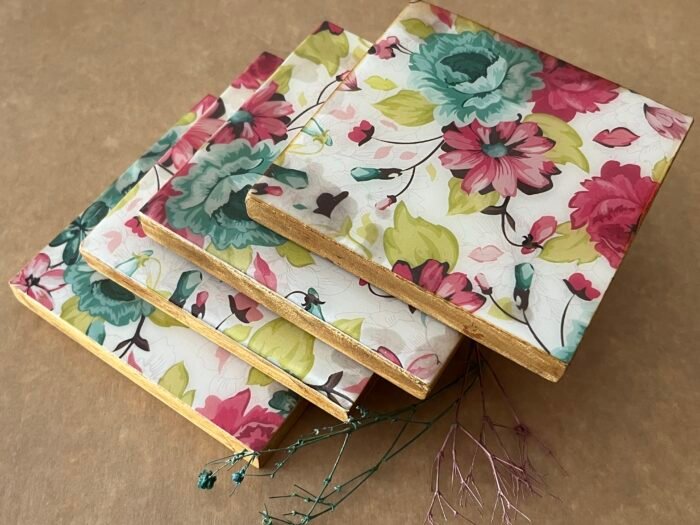 Misa Wooden Cornus Coasters- Floral Découpage