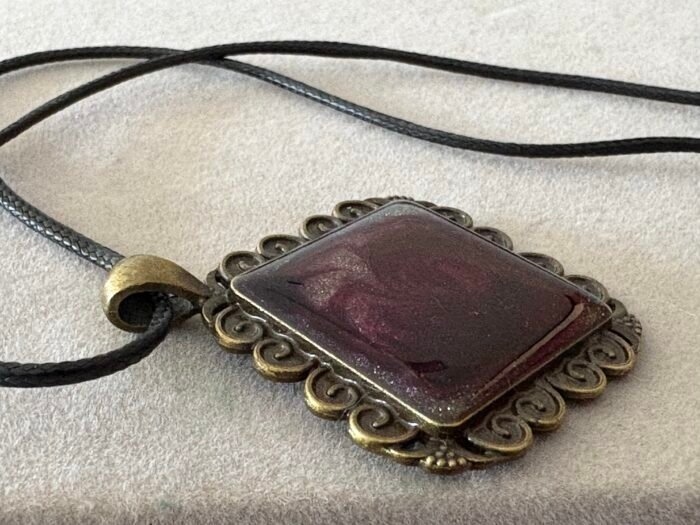 Misa Amora Necklace - Image 4