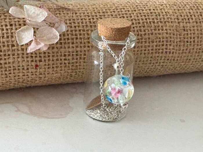 Misa Classy Glass Necklace - Image 2