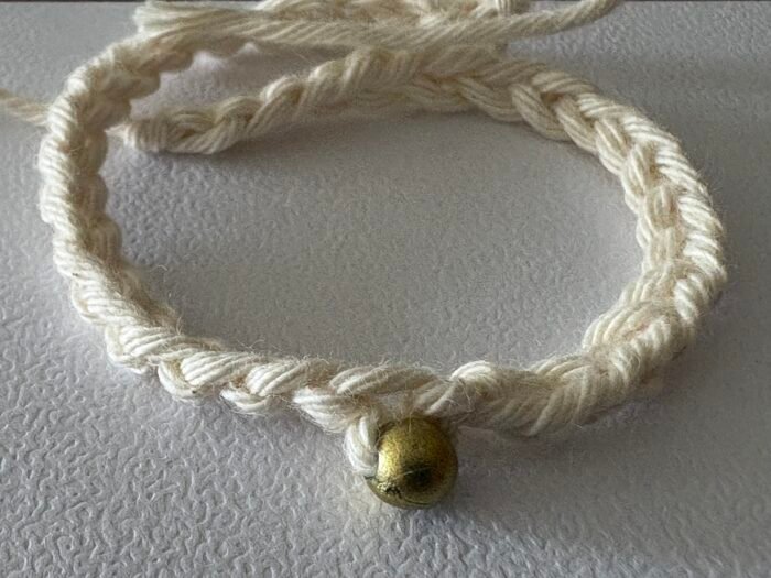 Misa Ivory Beaded Crochet Rakhi 22 IMG 4007